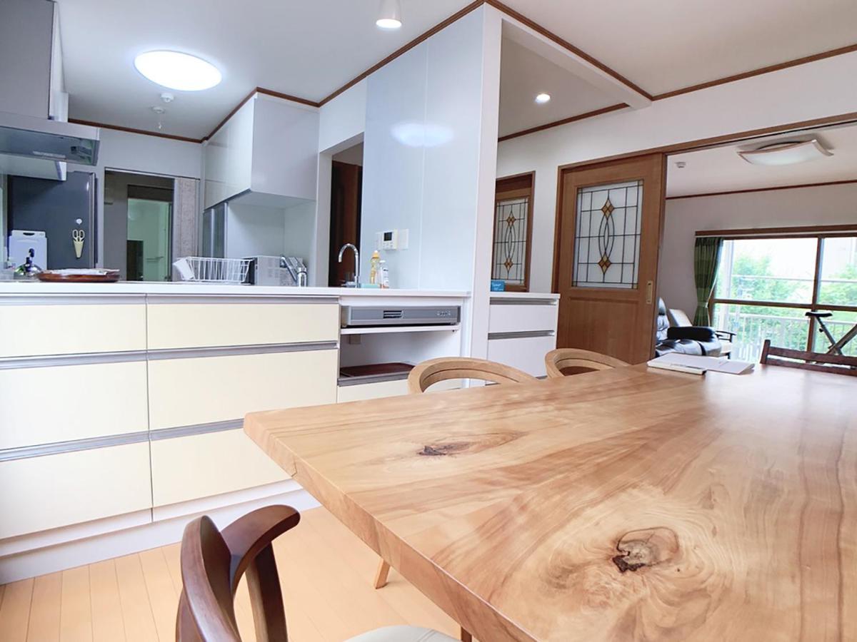 Itsukaichi First Villa Hiroshima Exterior foto